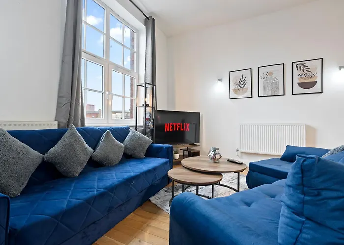 Cosy Birmingham Central 2 Bed Apartment